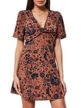Missguided Floral Mini Dress